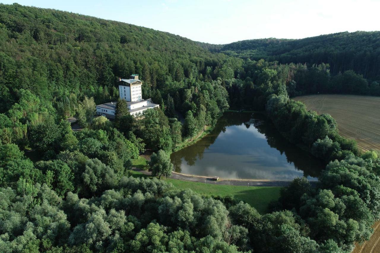 Hotel Reifenstein Kleinbartloff Exterior photo
